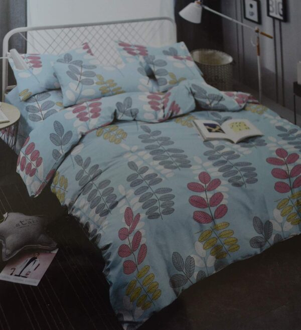 Double bedsheet Sky Blue with Leaf Print